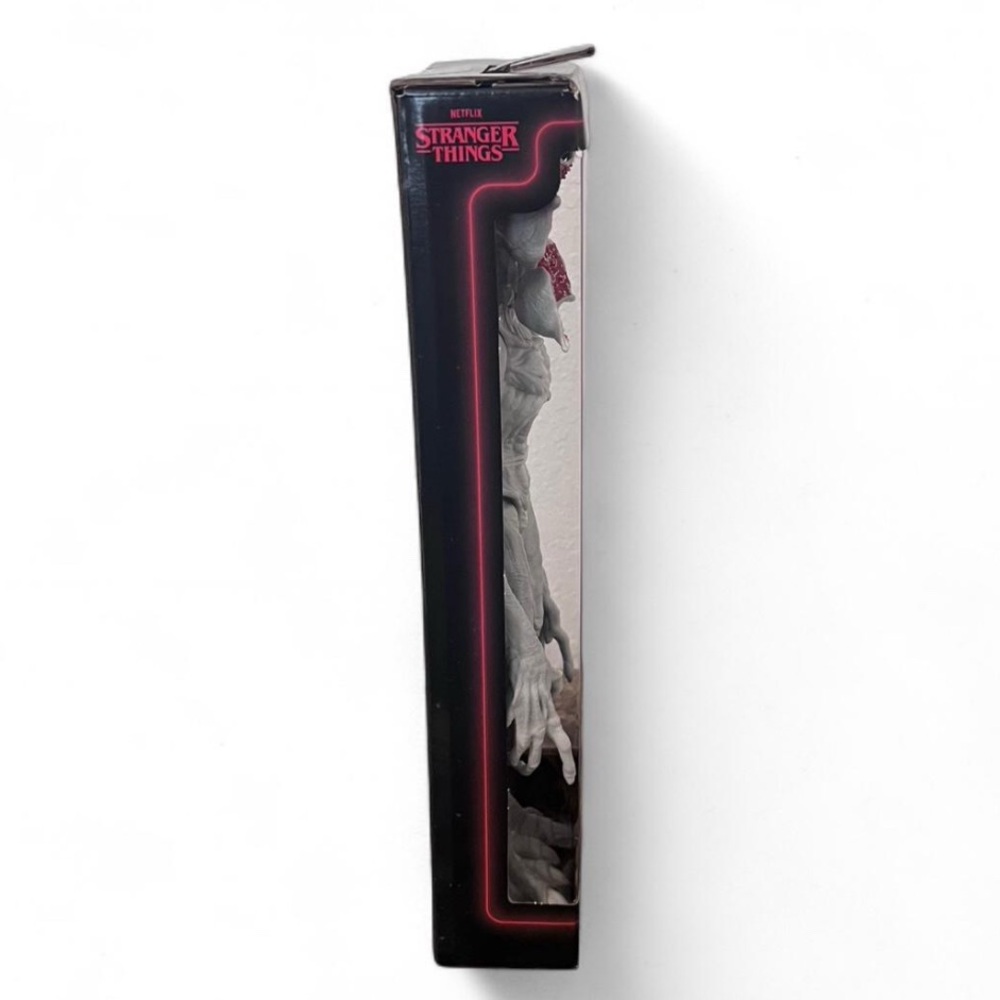 Netflix Stranger Things Season 5 Demogorgon 12in Action Figure Jazwares - Picture 3 of 5